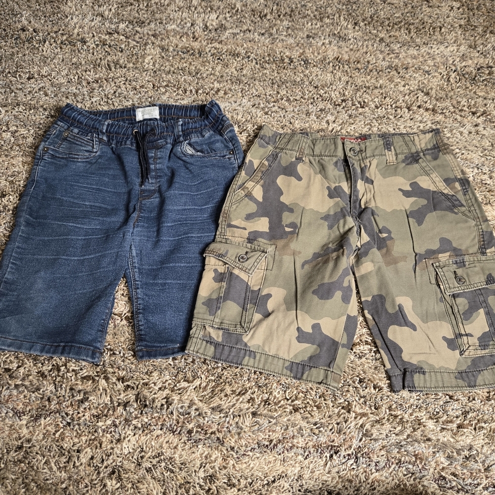 Boy's Size 14 Shorts